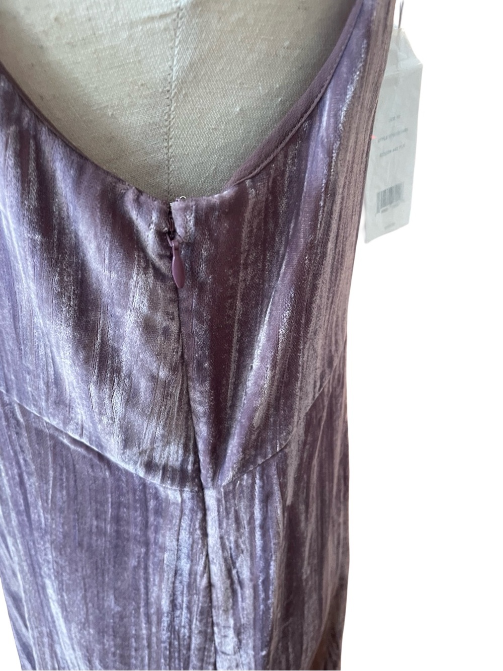 VINCE Pintuck Paneled V-Neck Dress New With Tags Mauve Velvet - Picture 10 of 14